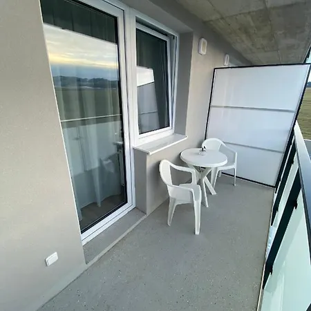 Mountain View I - Free Parking