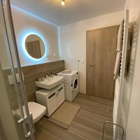 Mountain View I - Free Parking Apartment *