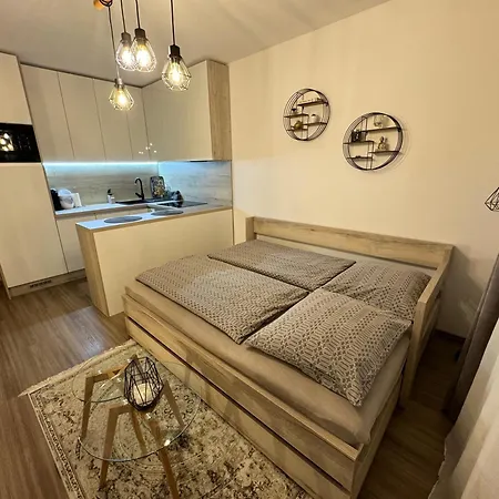 Mountain View I - Free Parking