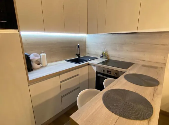 Mountain View I - Free Parking *